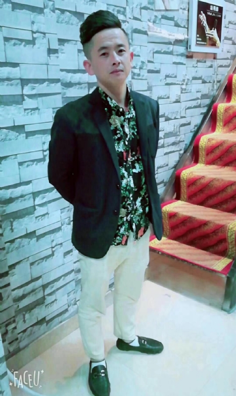 男人三十而立的第一张照片--衡阳相亲服务中心