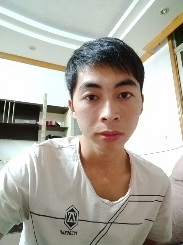 似微笑的第一张照片--衡阳相亲服务中心