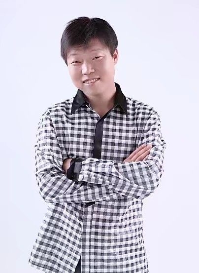 碧海升明月的第一张照片--衡阳相亲服务中心
