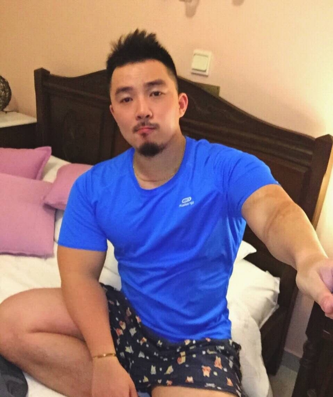 上下一条龙的第一张照片--衡阳相亲服务中心