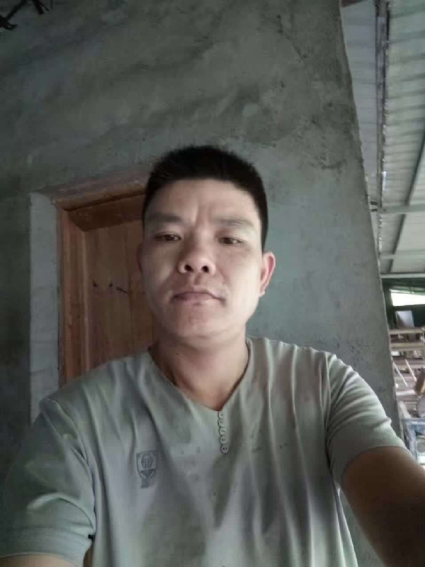 寻找幸福的第一张照片--衡阳相亲服务中心