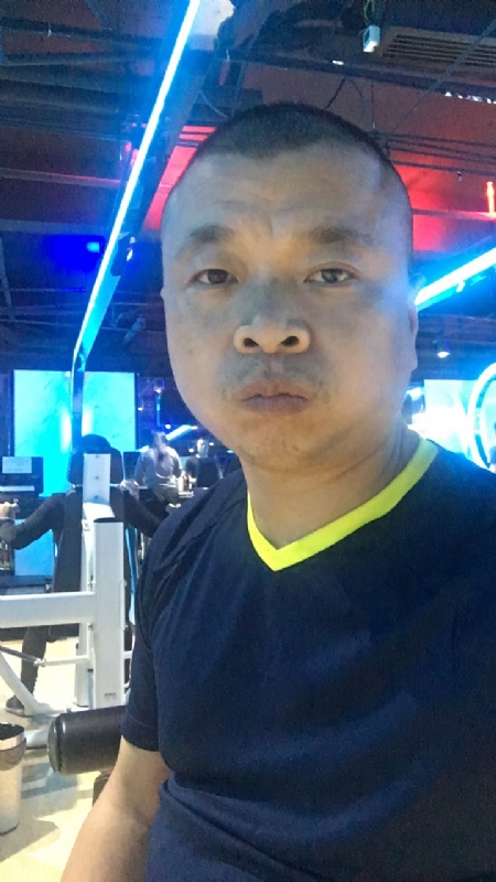 奋斗的第一张照片--衡阳相亲服务中心