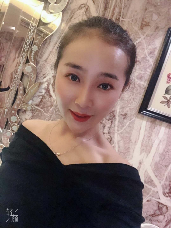 调皮的小猫的第一张照片--衡阳相亲服务中心