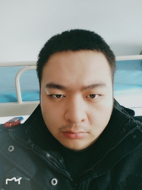 负重前行的第一张照片--衡阳相亲服务中心
