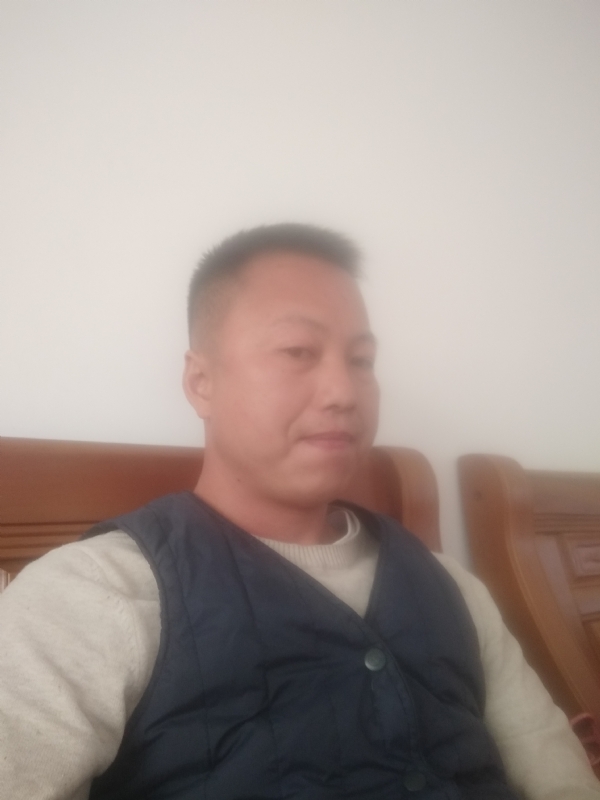 只对你好的第一张照片--衡阳相亲服务中心