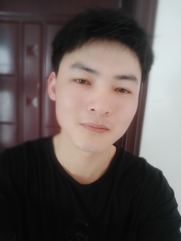 小情绪)っ的第一张照片--衡阳相亲服务中心