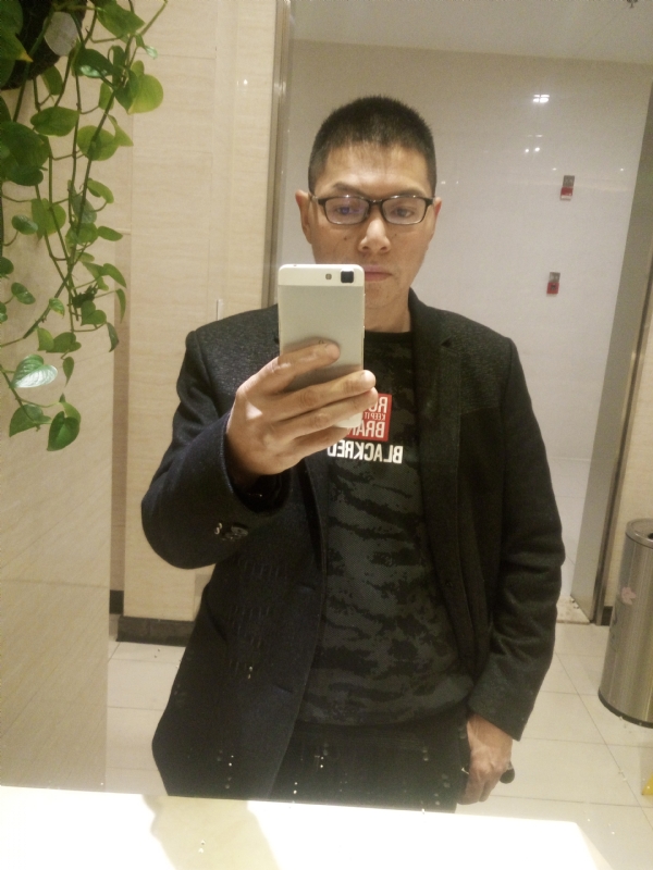 顺其自然的第一张照片--衡阳相亲服务中心