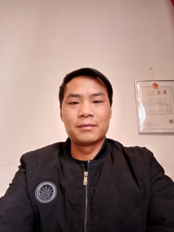 追寻爱情她在哪里的第一张照片--衡阳相亲服务中心