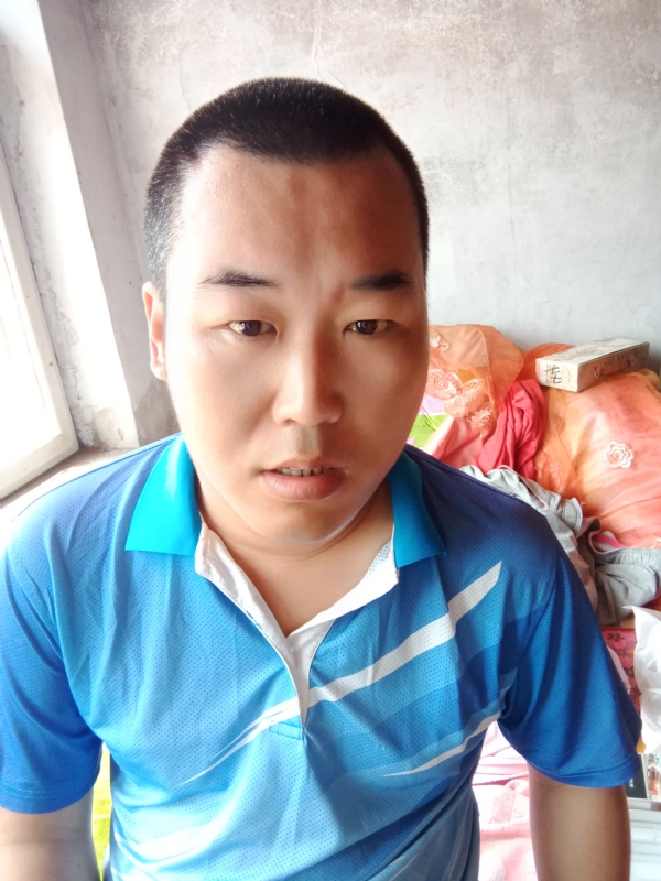 灰太狼的第一张照片--衡阳相亲服务中心