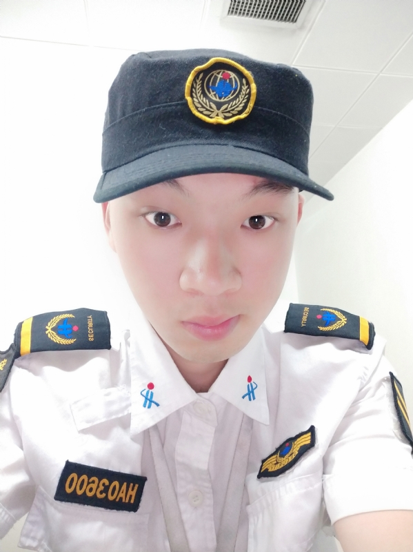 龙龙的第一张照片--衡阳相亲服务中心