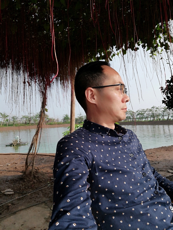 守望烟云的第一张照片--衡阳相亲服务中心