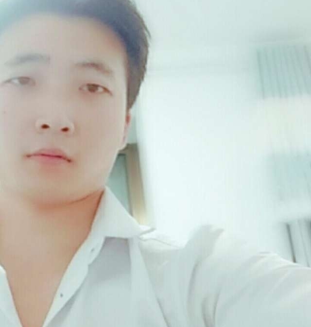 华英雄的第一张照片--衡阳相亲服务中心
