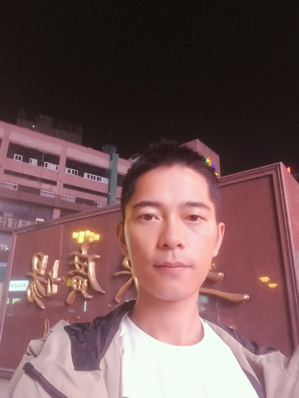 重庆小林的第一张照片--衡阳相亲服务中心