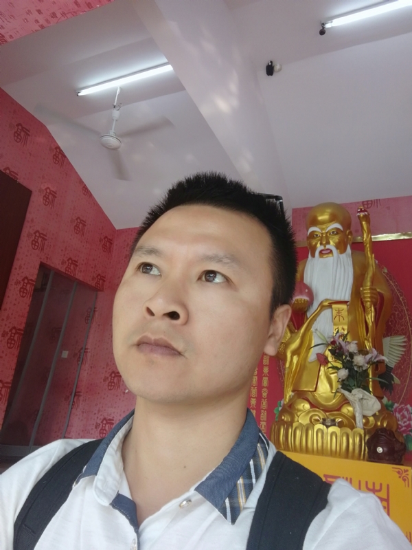 WAR的第一张照片--衡阳相亲服务中心