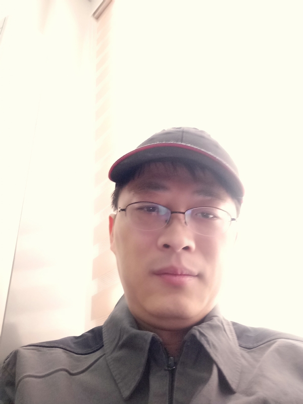 小马哥的第一张照片--衡阳相亲服务中心
