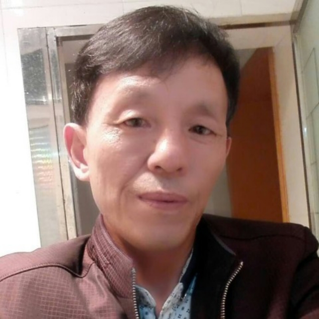 舒心的雨的第一张照片--衡阳相亲服务中心
