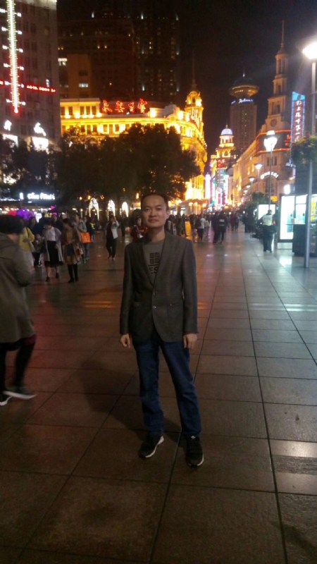 水池养鱼的第一张照片--衡阳相亲服务中心