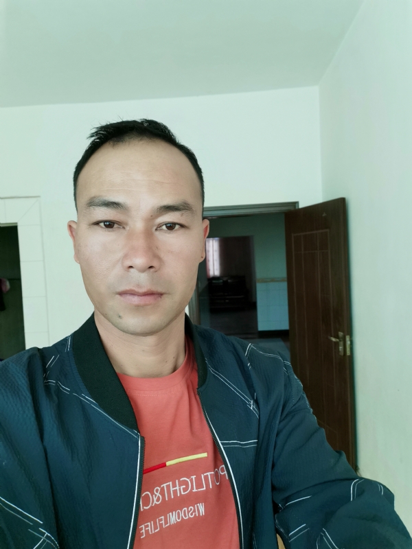 昊宇的第一张照片--衡阳相亲服务中心