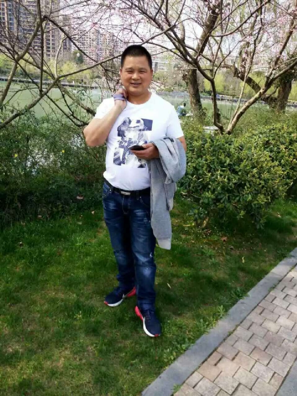纯爷们的第二张照片--衡阳相亲服务中心