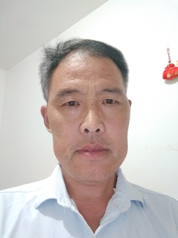 邹学辉的第二张照片--衡阳相亲服务中心