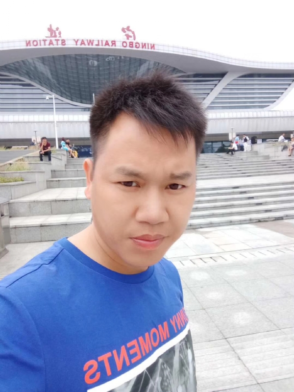 笑对人生的第一张照片--衡阳相亲服务中心
