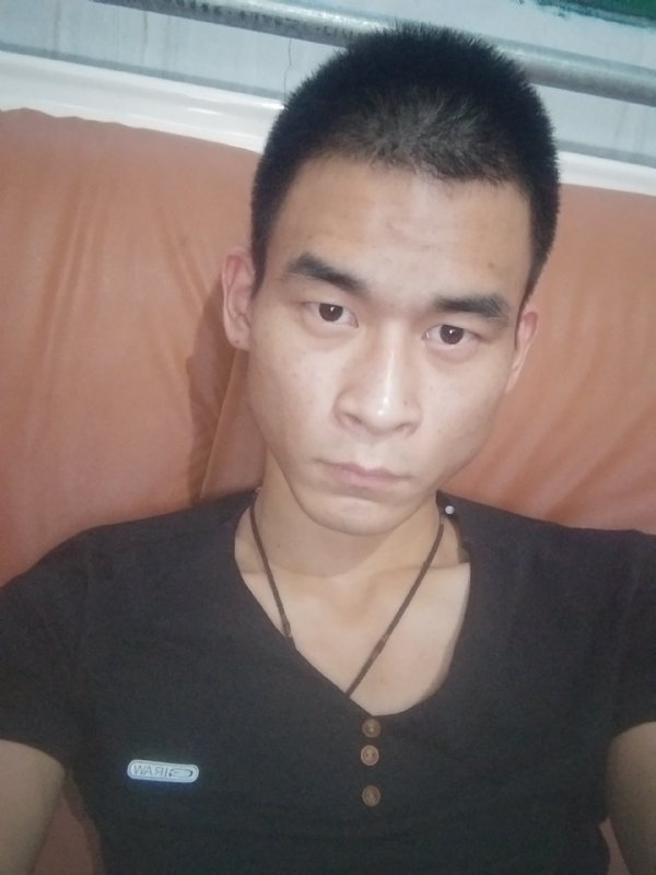 单身狗一枚的第二张照片--衡阳相亲服务中心