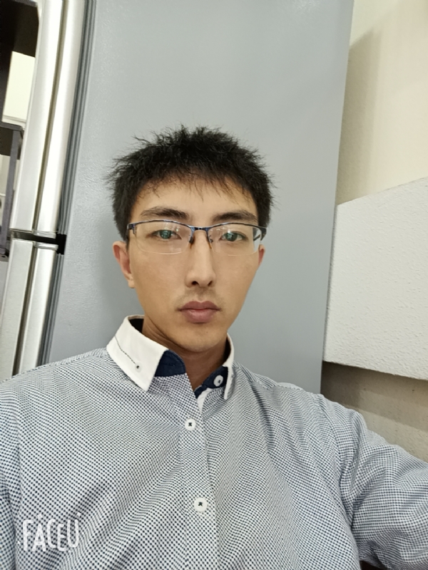 阳光大男孩的第二张照片--衡阳相亲服务中心