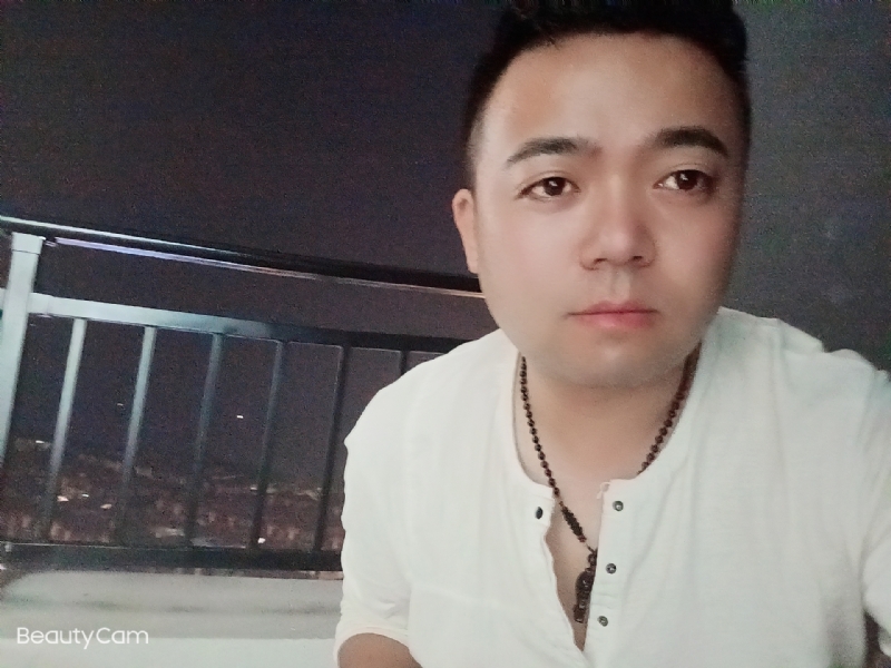 可么嗯哼的第一张照片--衡阳相亲服务中心