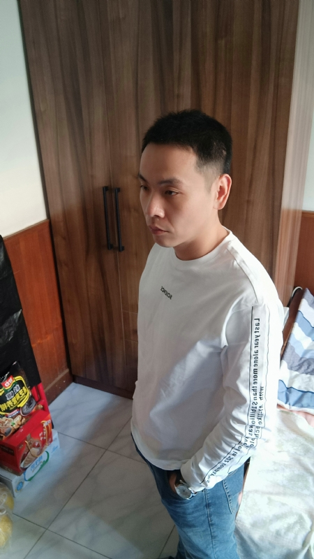 没有蜡笔的小航的第一张照片--衡阳相亲服务中心