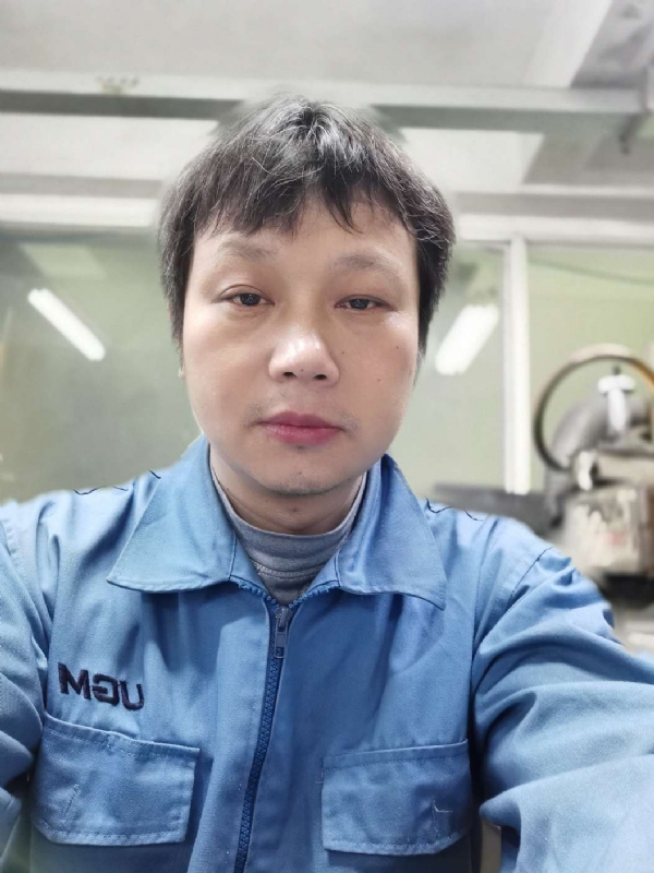伤心人的第一张照片--衡阳相亲服务中心