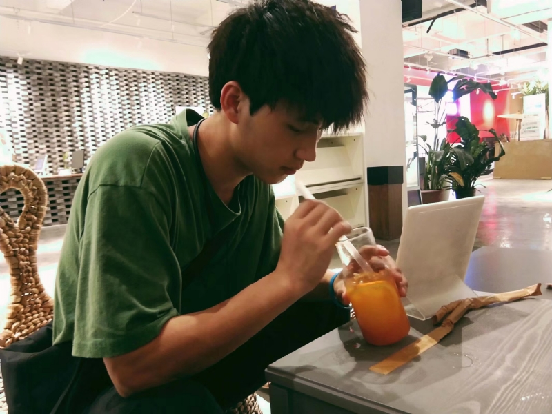 一花一世界的第一张照片--衡阳相亲服务中心