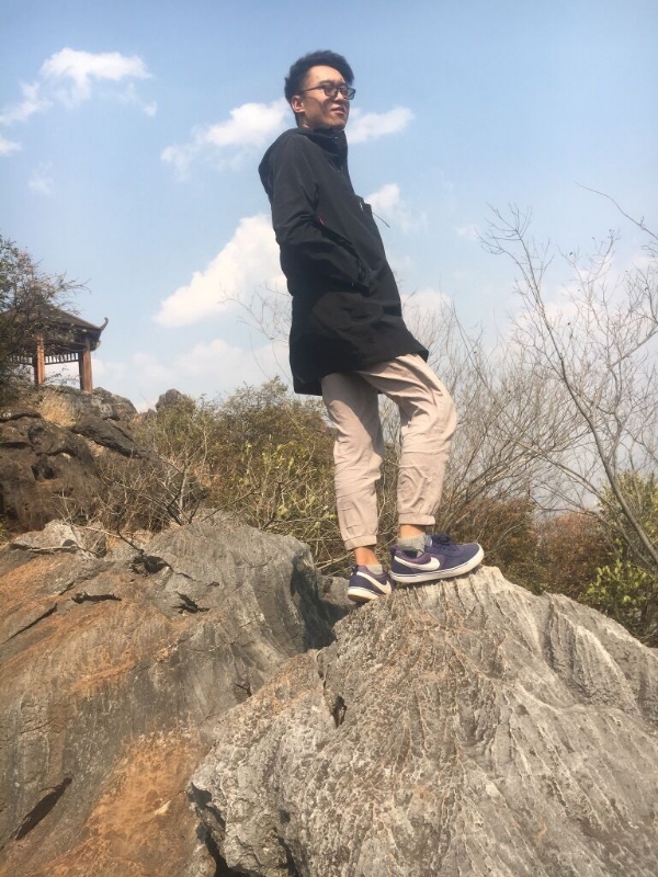 雨夜寻知己的第一张照片--衡阳相亲服务中心