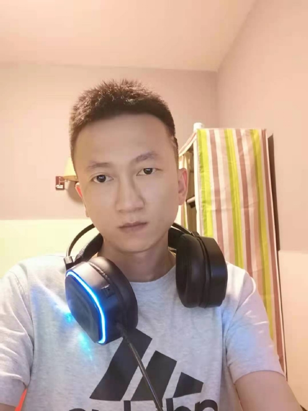 嘿嘿嘿的第一张照片--衡阳相亲服务中心