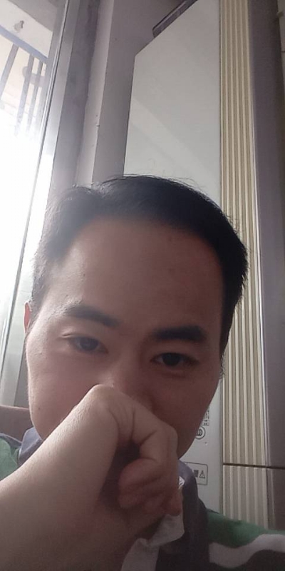 90年大叔的第一张照片--衡阳相亲服务中心