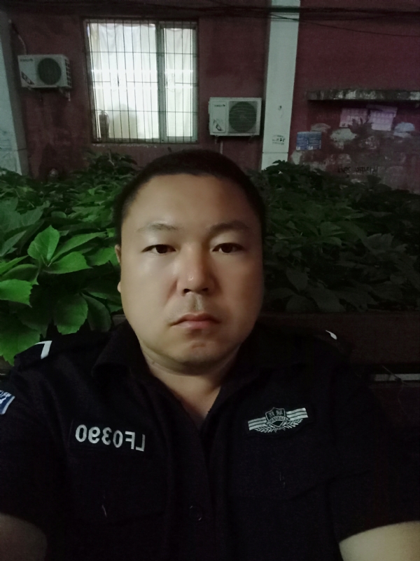 冯宇的第一张照片--衡阳相亲服务中心
