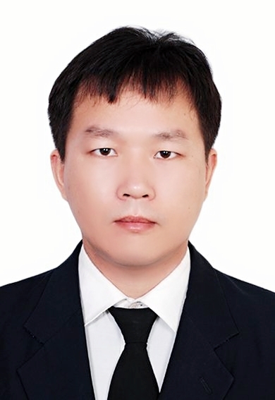 草帽借箭的第一张照片--衡阳相亲服务中心