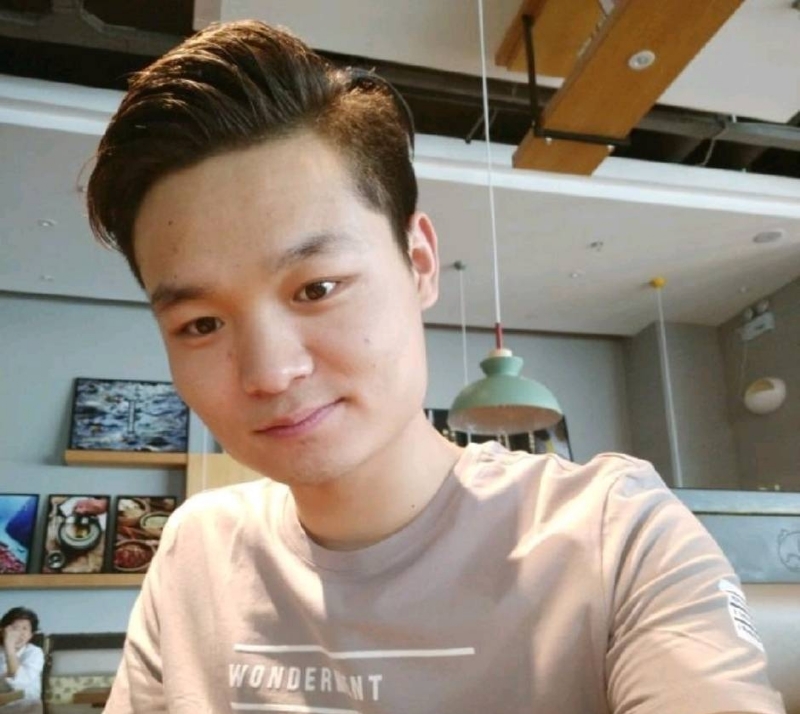 裴海洋的第一张照片--衡阳相亲服务中心