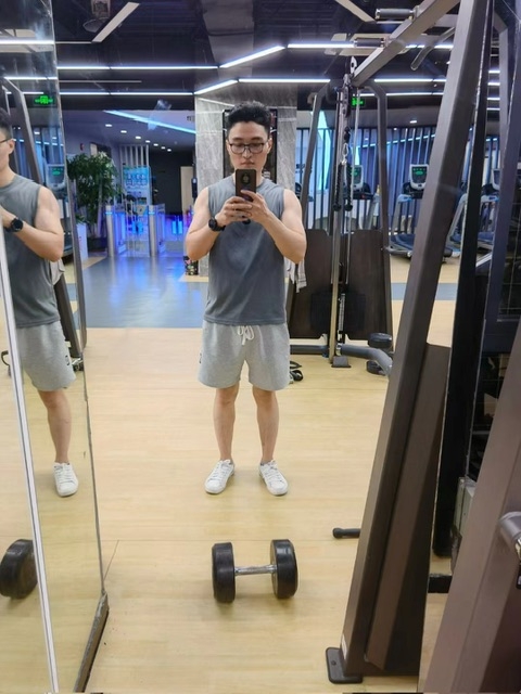 超哥的第二张照片--衡阳相亲服务中心
