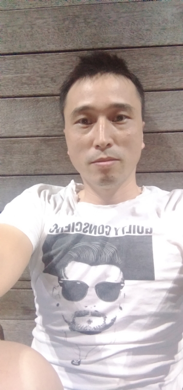 笑看一切的第一张照片--衡阳相亲服务中心